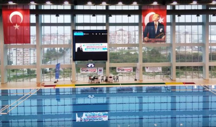 Edirne Olimpik Yüzme Havuzu